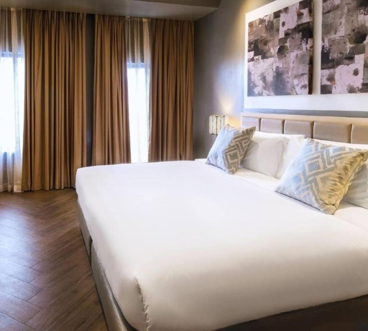 Summit Hotel Greenhills Кесон-Сіті Екстер'єр фото
