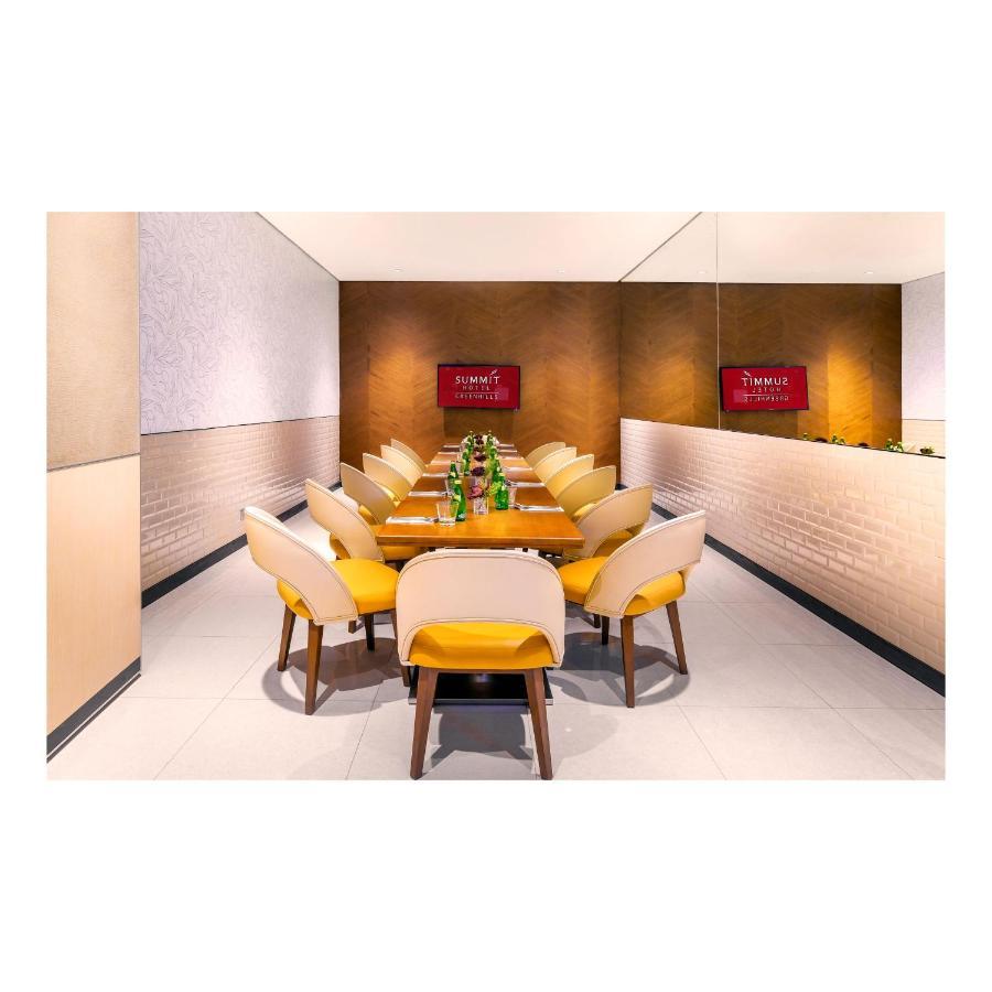 Summit Hotel Greenhills Кесон-Сіті Екстер'єр фото
