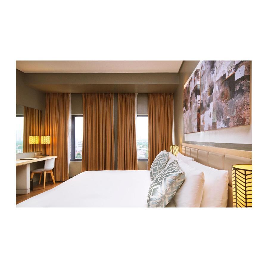 Summit Hotel Greenhills Кесон-Сіті Екстер'єр фото