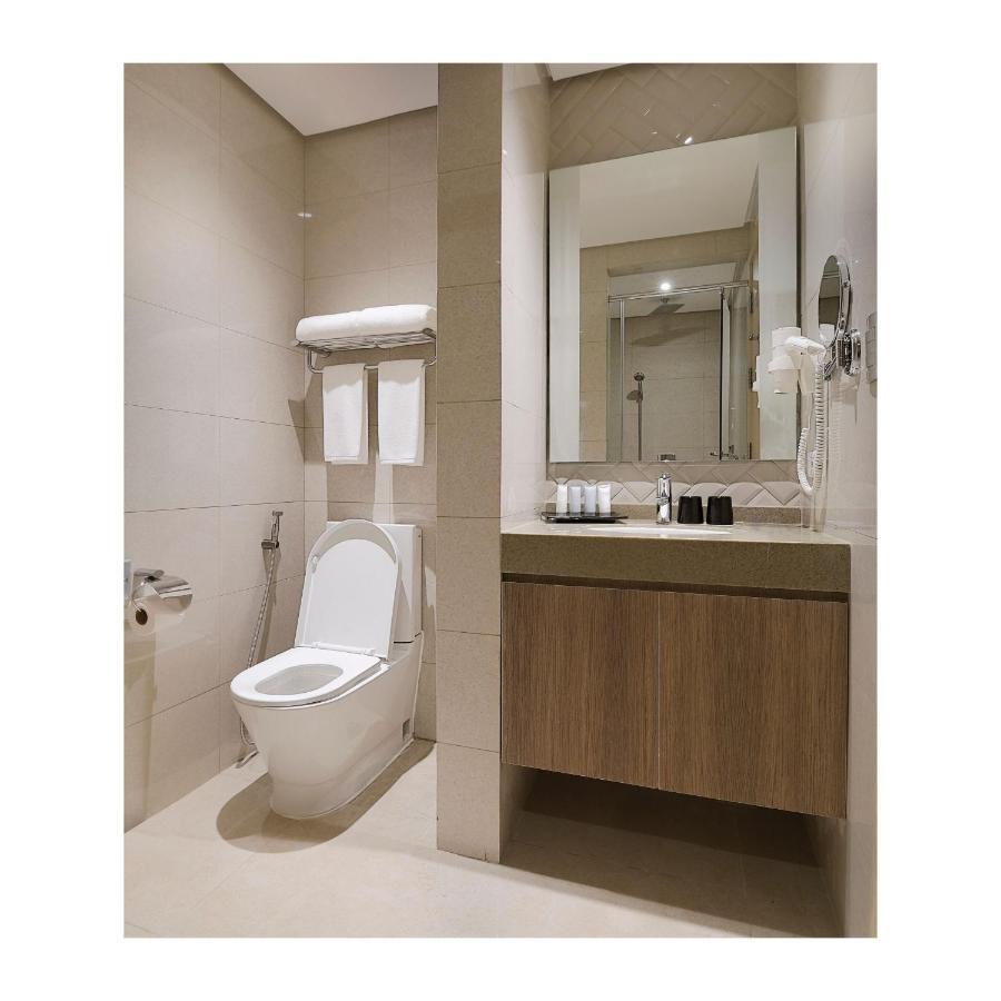 Summit Hotel Greenhills Кесон-Сіті Екстер'єр фото